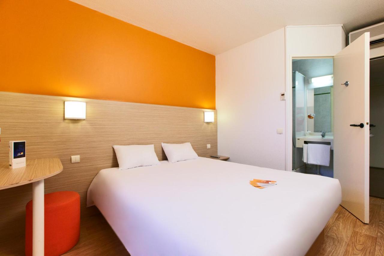 Hotel Premiere Classe Lyon Sud - - Pierre Benite Irigny