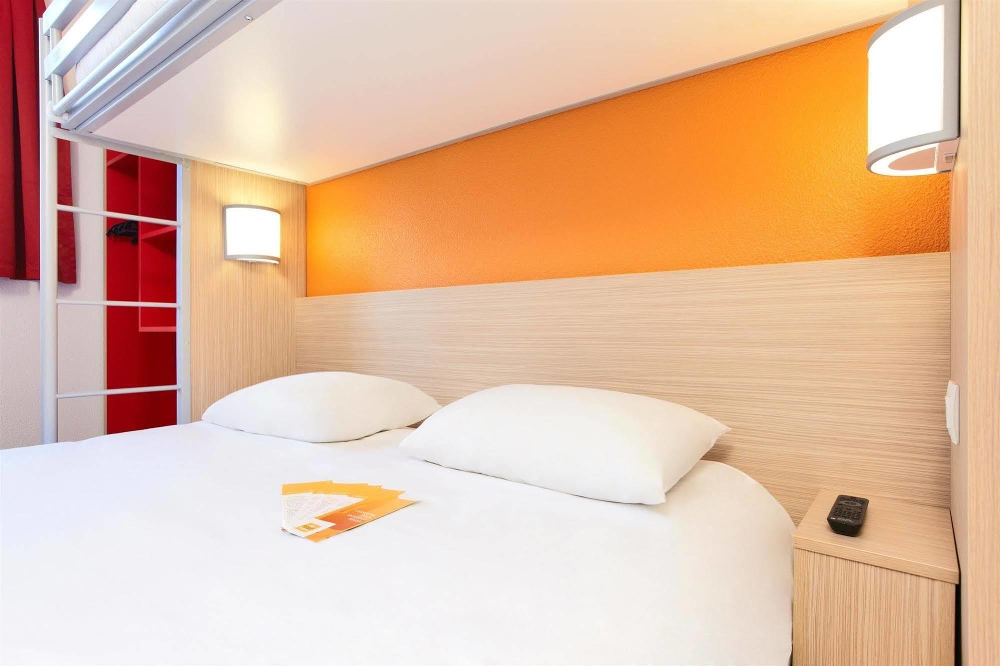 Premiere Classe Lyon Sud - - Pierre Benite Hotel 2*