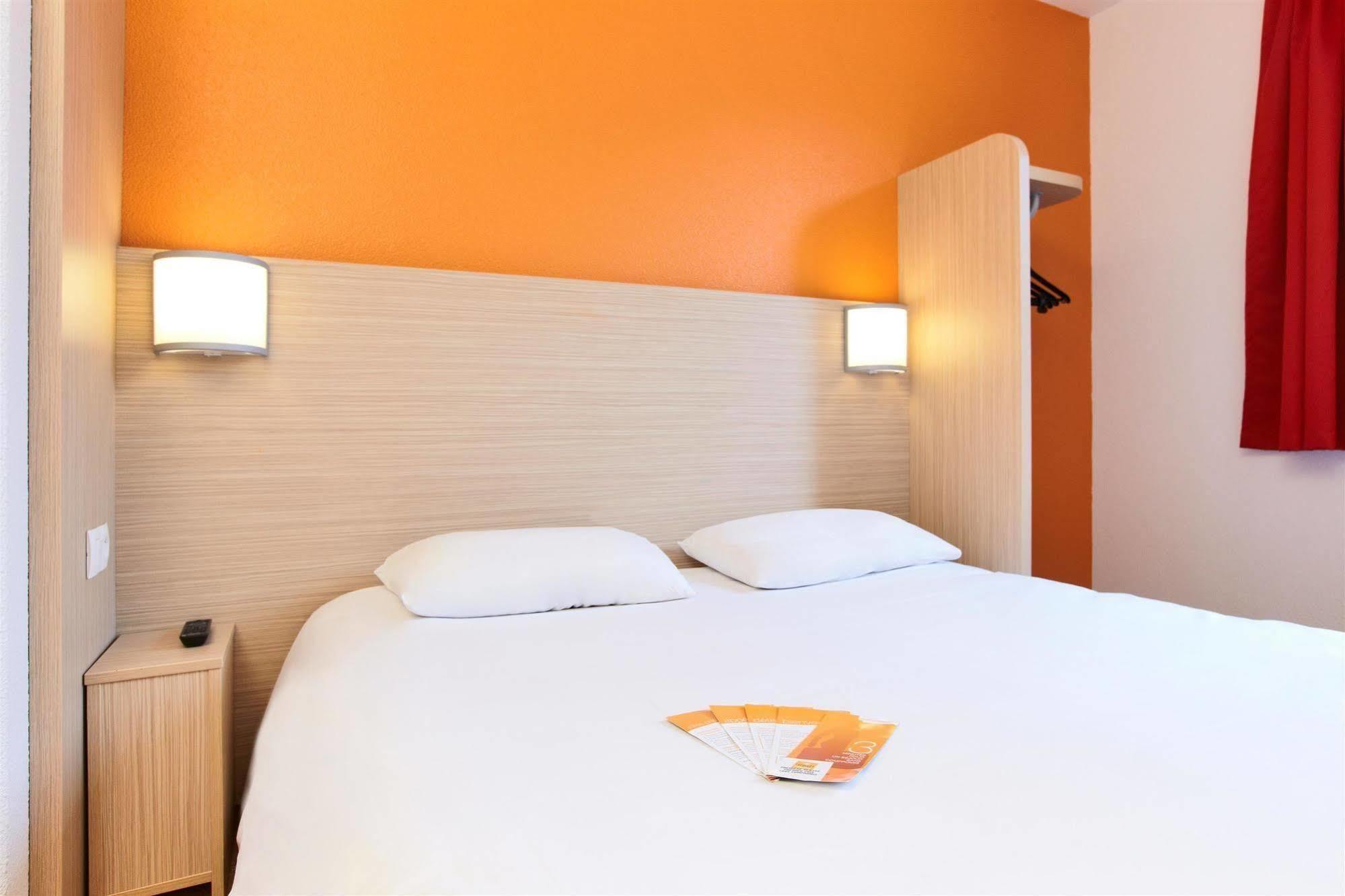 Premiere Classe Lyon Sud - - Pierre Benite Hotel 2*