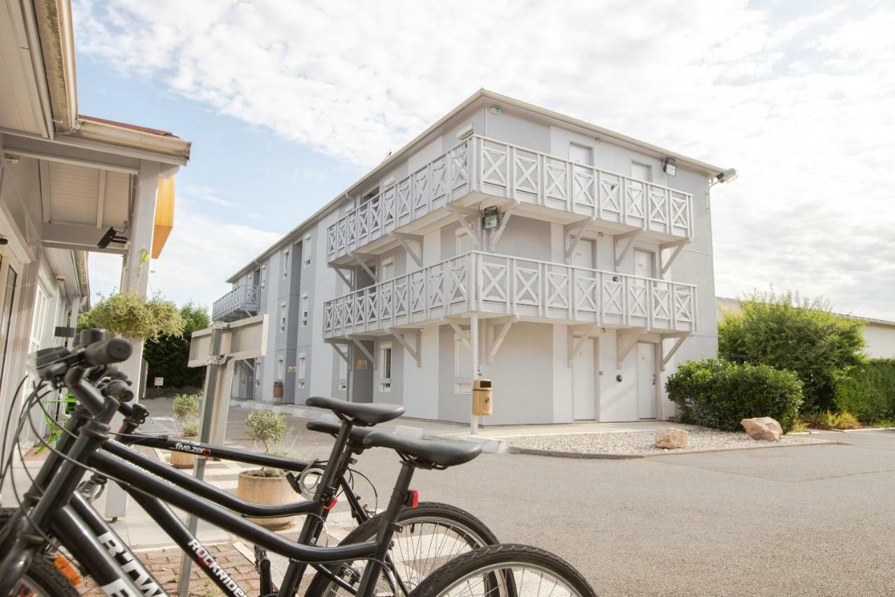 Hotel Premiere Classe Lyon Sud - - Pierre Benite